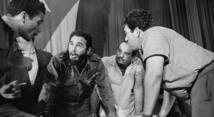 Cuban leader Fidel Castro meets with members of his government to discuss strategy concerning the US funded "Bay of Pigs" invasion. On April 17, 1961 around 1400 CIA trained Cuban exiles stormed the Bay of Pigs beach in southern Cuba while the US denied involvement. Havana, CUBA - 04/1961/0606191247 *** Local Caption *** 00357041