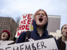 Roe v. Wade: Abortion rights under attack in the USA