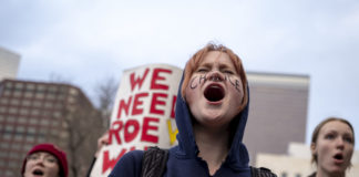 Roe v. Wade: Abortion rights under attack in the USA