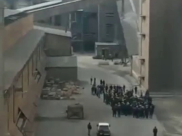 Iran: Esfahan Steel Mill workers go on strike