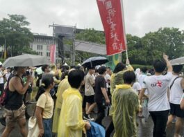 Taiwan: 25,000 took part in the “March for Pedestrian Rights”