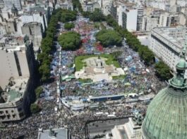 Argentina: Strike and march to Congress. An enormous show of force, with the CGT not talking about continuity