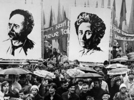 Political profiles of Karl Liebknecht and Rosa Luxemburg (L. Trotsky)