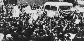 Northern Ireland- October 1968: Mass revolt against sectarianism & poverty