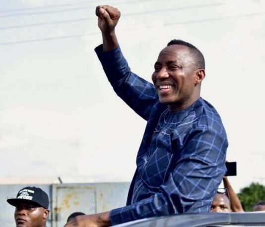 Nigeria: Hands Off Omoyele Sowore