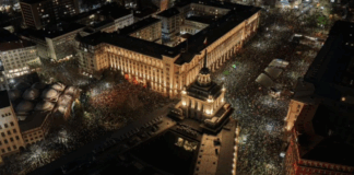 Bulgaria: Mass demonstrations lead to budget withdrawal, government resignation and new political crisis