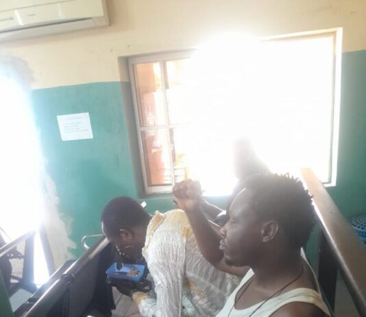 Nigeria: police attacks anti-evictions protest, arrests activists